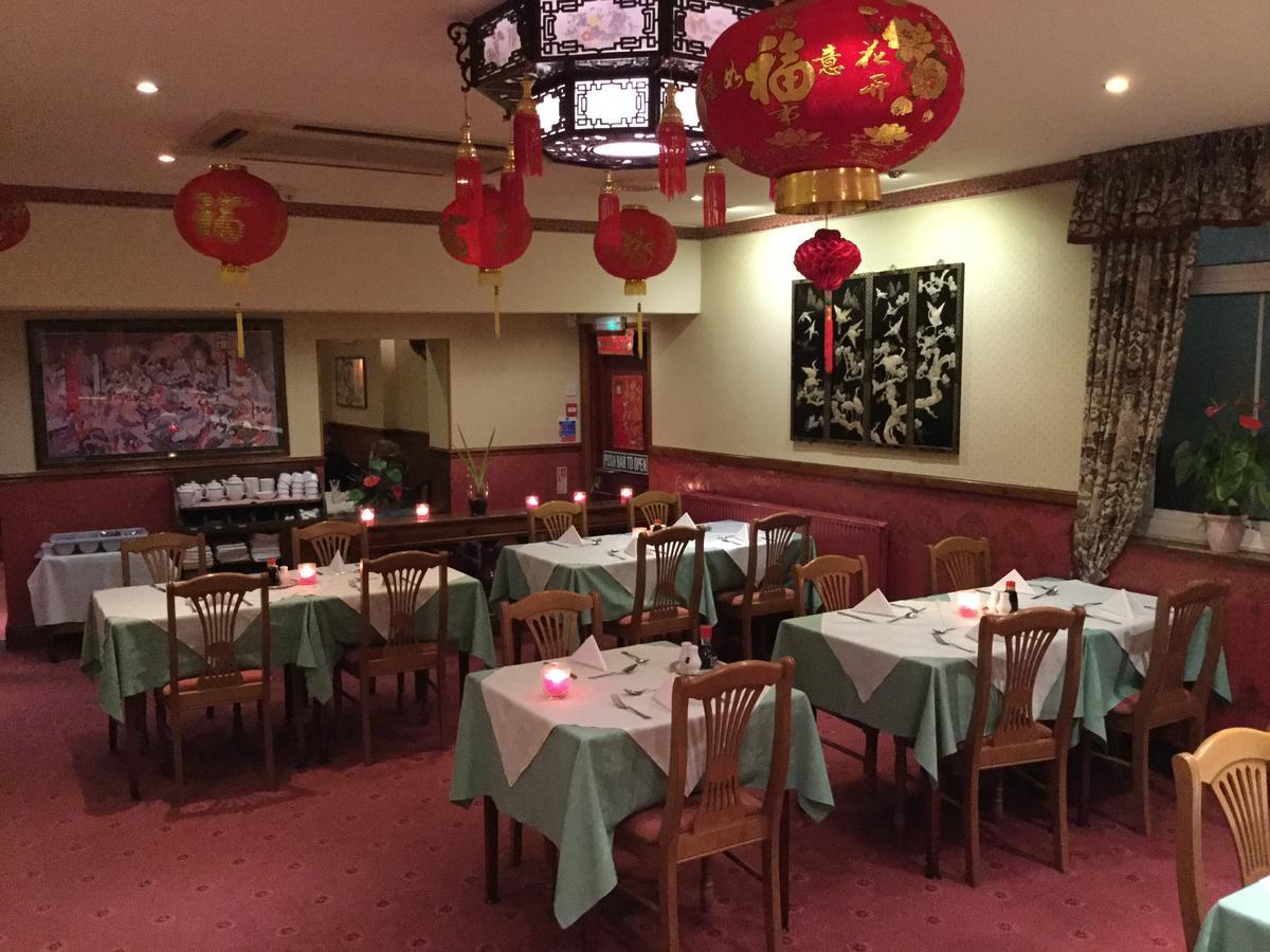 Garden Hotel Bangor  Bagian luar foto